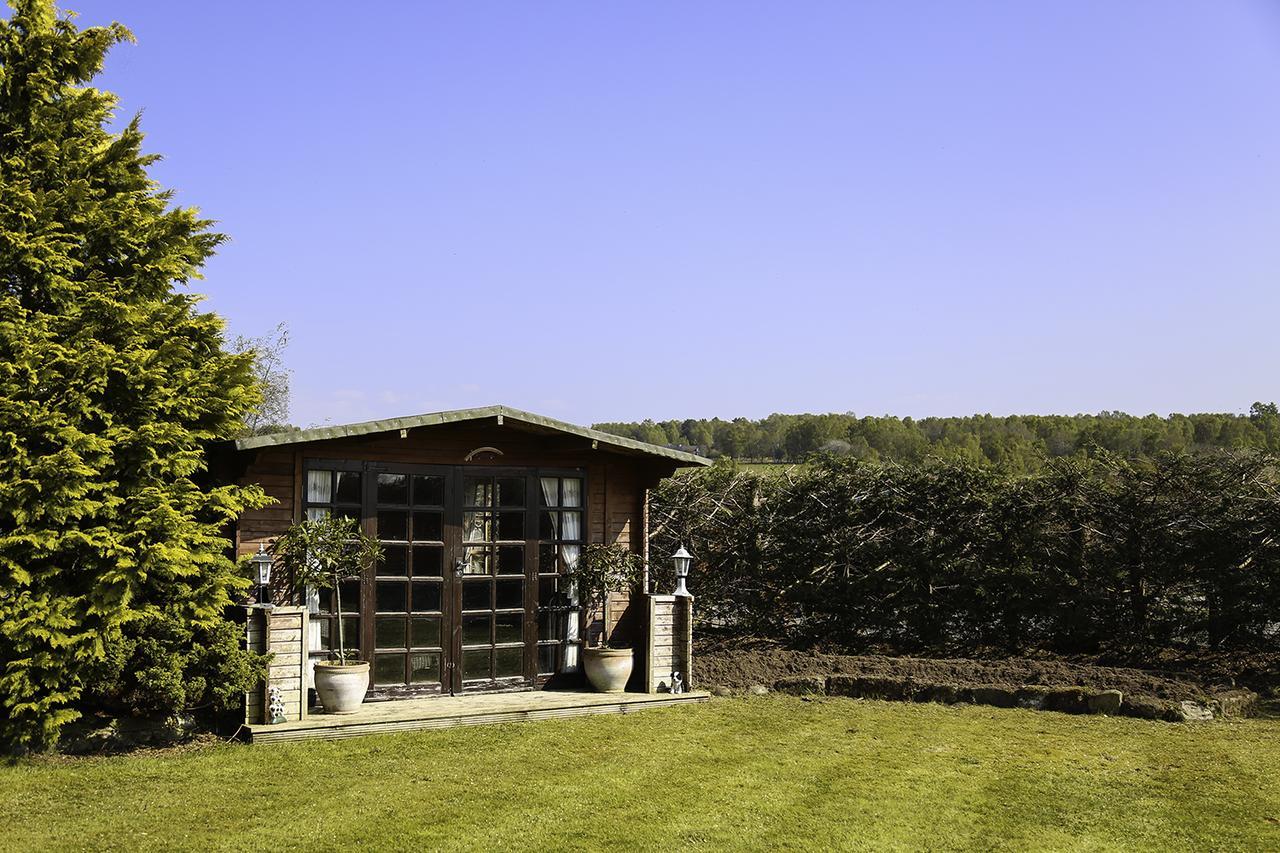 Henshire B&B Dingwall Extérieur photo